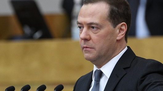 Медведев уволил зампреда ПФР Иванова в связи с утратой доверия