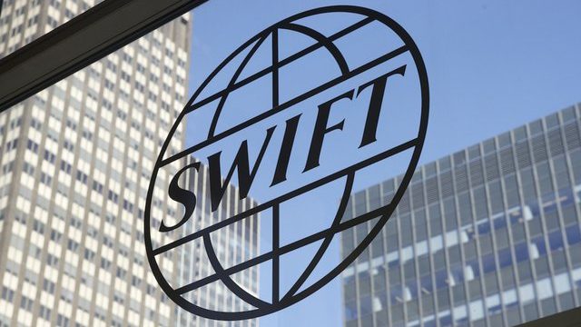 Восемь зарубежных банков подключились к российскому аналогу SWIFT
