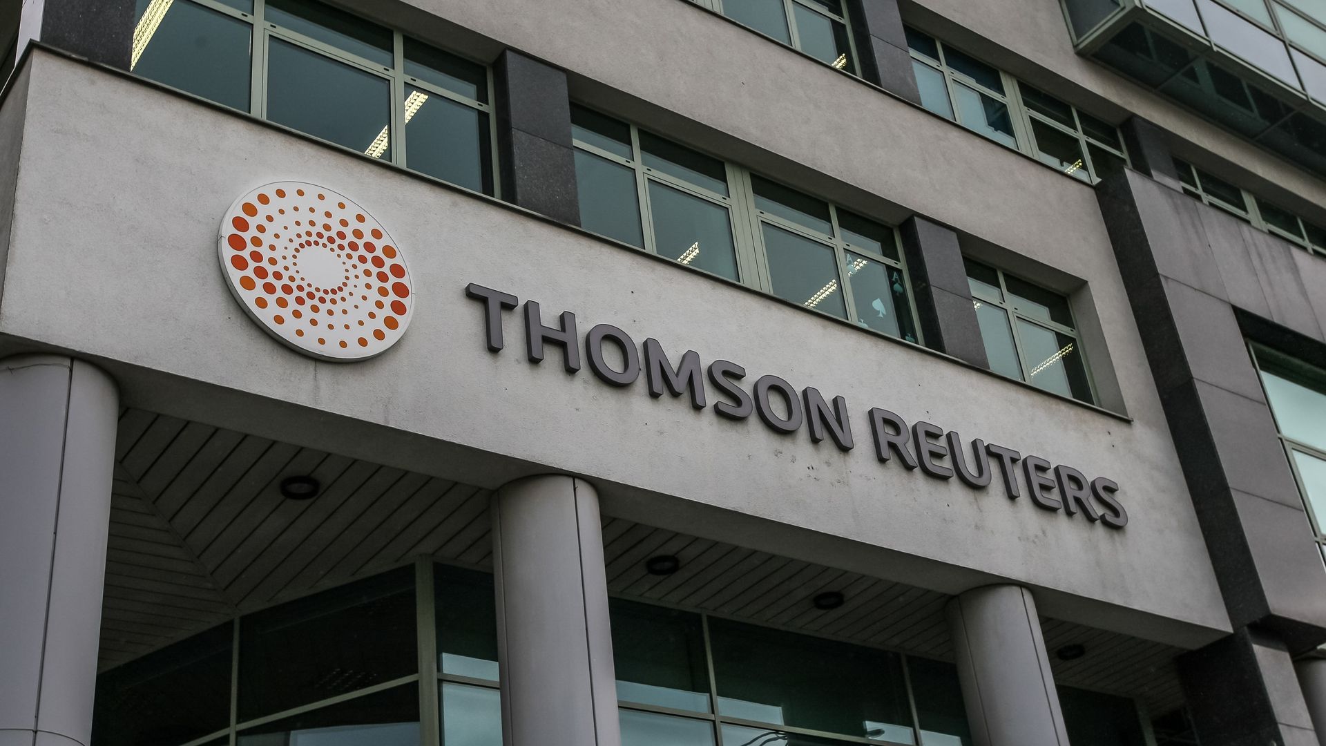 ЕС разрешил Blackstone приобрести подразделение Thomson Reuters