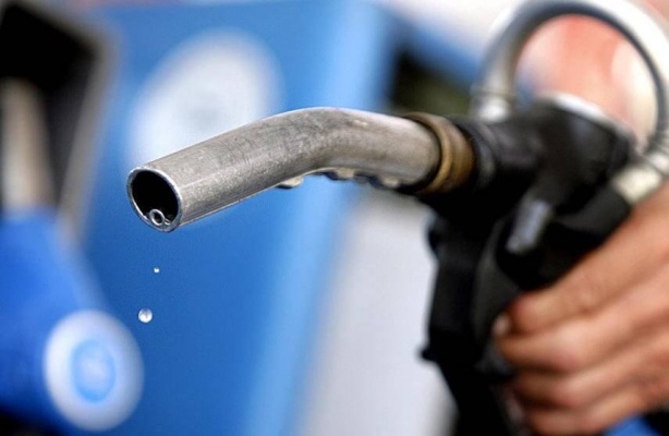 Независимый топливный союз видит риски нового роста цен на бензин в РФ