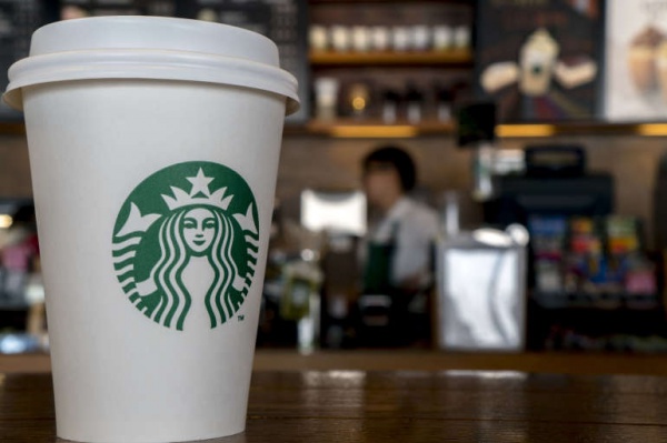 В кофейнях Starbucks можно будет оплатить заказ при помощи криптовалюты