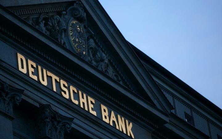 Прокуратура провела обыски в офисах Deutsche Bank во Франкфурте
