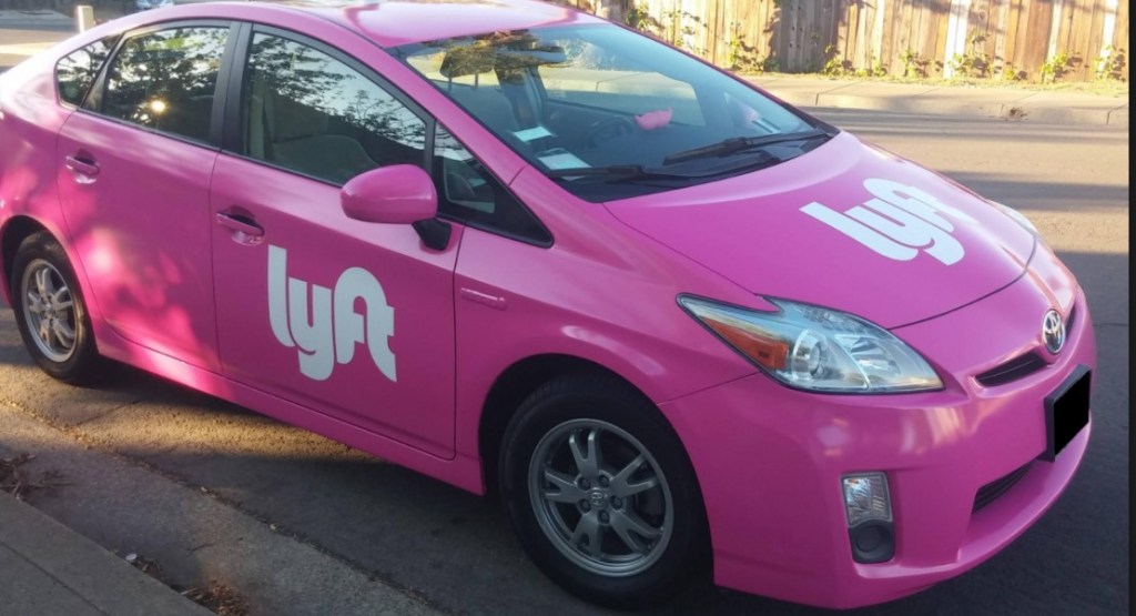 Сервис такси Lyft подал заявку на IPO