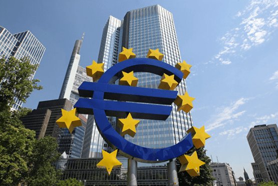 Эксперты прогнозируют ЕЦБ расширение спецпрограммы покупки активов